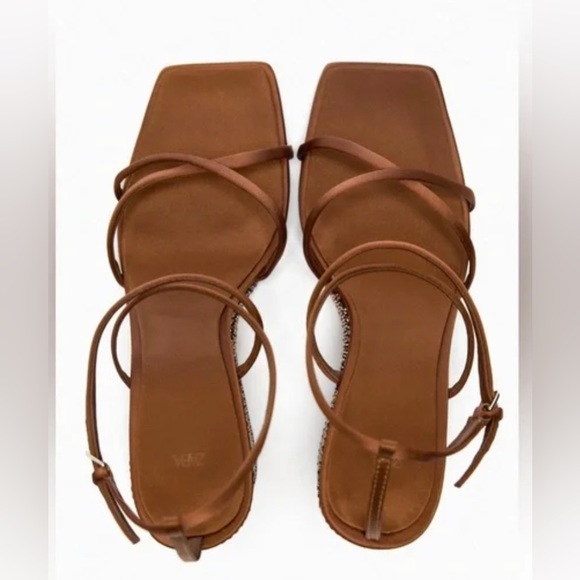 Crystal wedge sandals - Picture 3 of 9